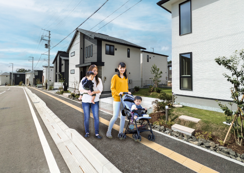 歩車分離のゆったりとした歩道